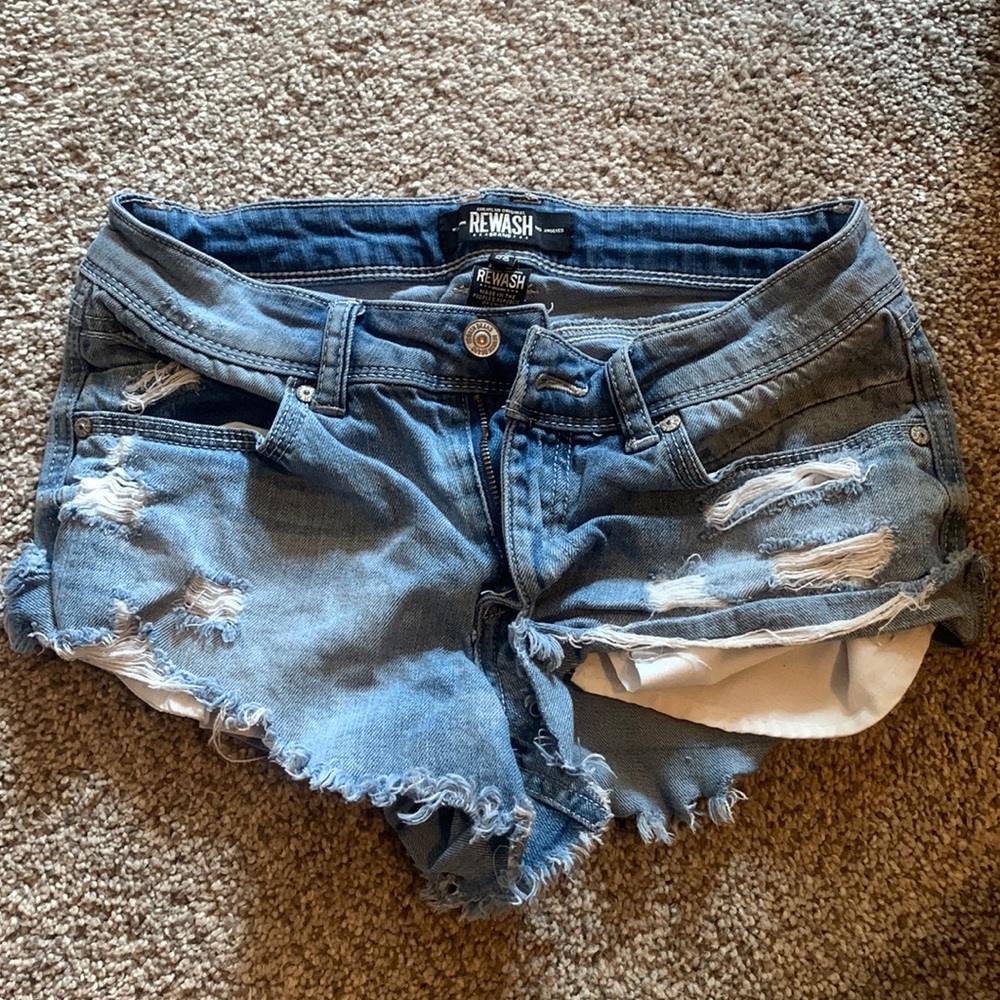 Rewatch Jean shorts, size 3 (26)
